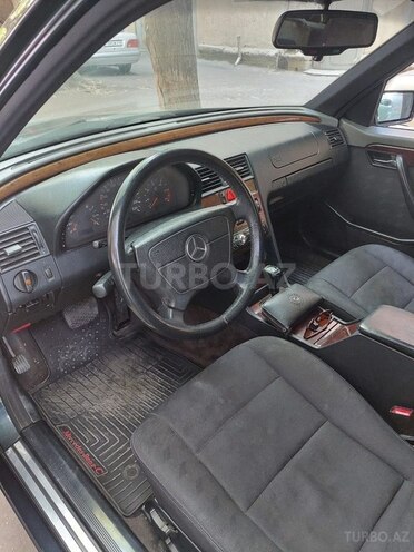 Mercedes C 250 1997, 580,000 km - 2.5 л - Bakı