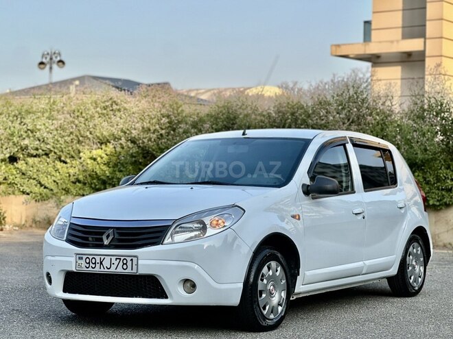 Renault Sandero 2013, 213,580 km - 1.6 l - Bakı