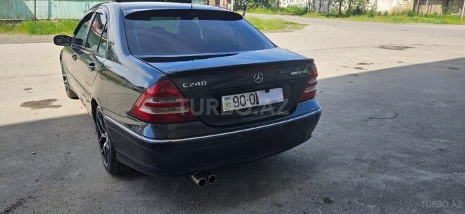 Mercedes C 240 2001, 427 km - 2.6 l - Quba