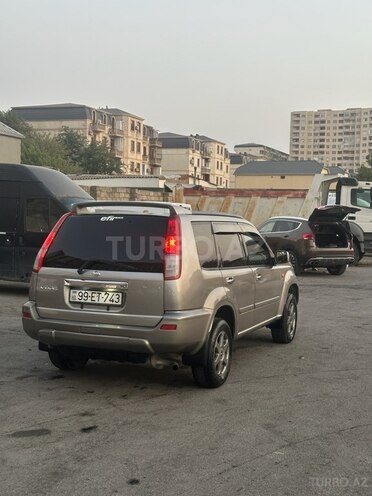 Nissan X-Trail 2002, 240,000 km - 2.0 l - Bakı