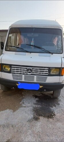 Mercedes 410 D 1991, 380,000 km - 2.5 л - Bakı