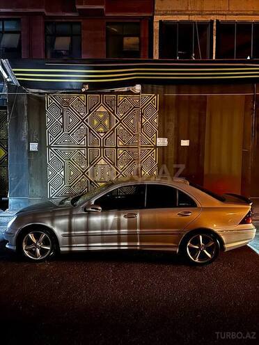 Mercedes C 240 2000, 255,000 km - 2.6 л - Bakı