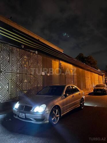 Mercedes C 240 2000, 255,000 km - 2.6 л - Bakı