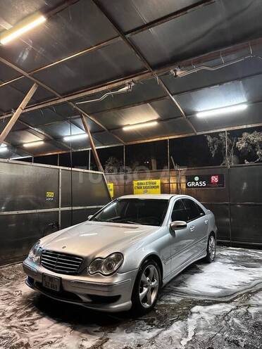 Mercedes C 240 2000, 255,000 km - 2.6 л - Bakı
