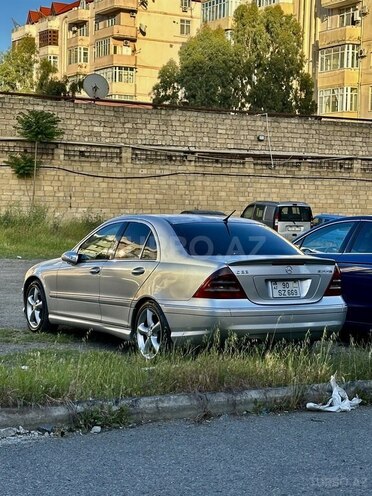 Mercedes C 240 2000, 255,000 km - 2.6 л - Bakı