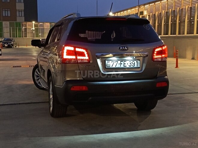 Kia Sorento 2011, 290,370 km - 2.0 l - Bakı