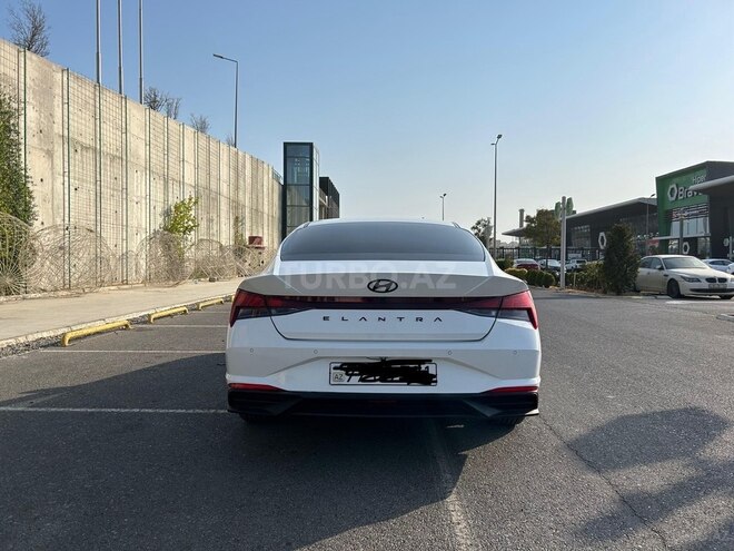 Hyundai Elantra 2021, 103,158 km - 1.6 l - Bakı