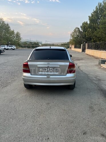 Opel Astra 2000, 310,000 km - 1.6 л - Şirvan