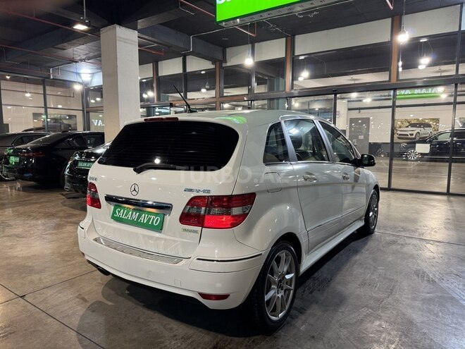 Mercedes B 180 2010, 107,000 km - 1.7 л - Bakı