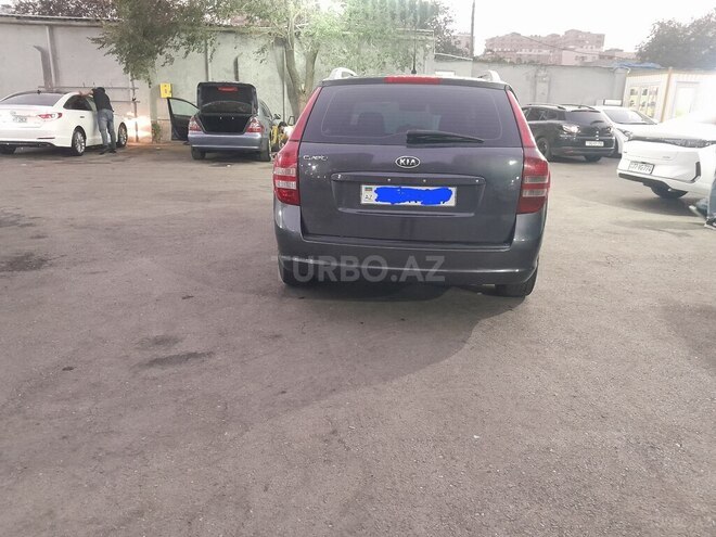 Kia  2009, 700,000 km - 1.6 l - Bakı