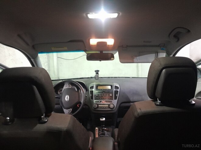 Kia  2009, 700,000 km - 1.6 l - Bakı