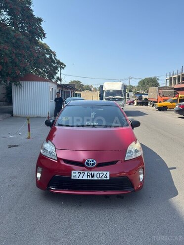 Toyota Prius 2015, 228,000 km - 1.8 л - Bakı