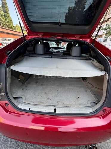 Toyota Prius 2015, 228,000 km - 1.8 л - Bakı