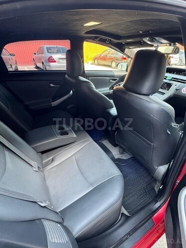 Toyota Prius 2015, 228,000 km - 1.8 л - Bakı