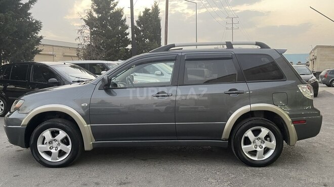 Mitsubishi Outlander 2002, 246,000 km - 2.4 l - Sumqayıt