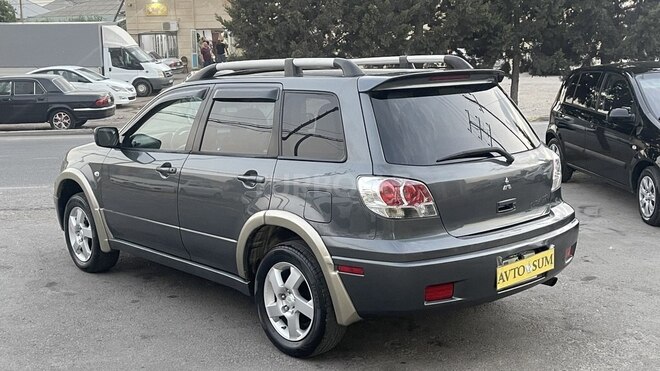 Mitsubishi Outlander 2002, 246,000 km - 2.4 l - Sumqayıt