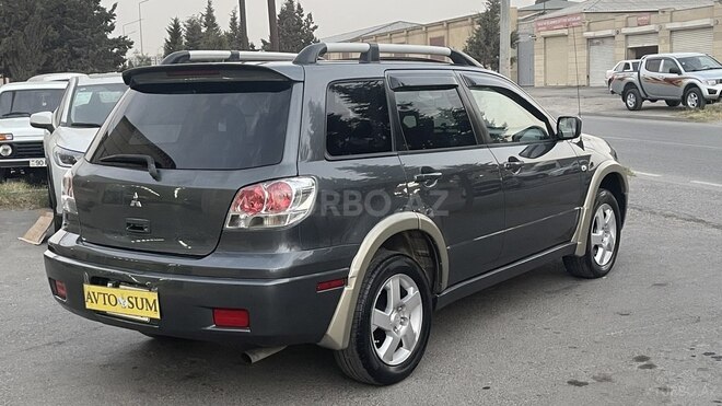 Mitsubishi Outlander 2002, 246,000 km - 2.4 l - Sumqayıt