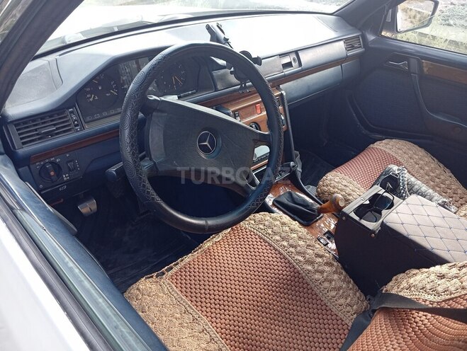 Mercedes E 200 d 1991, 875,000 km - 2.0 l - İmişli