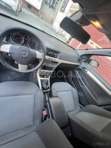 Opel Astra 2007, 284,400 km - 1.4 l - Sumqayıt