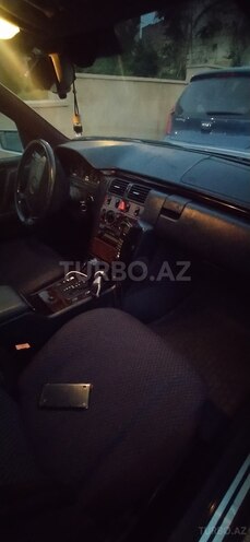 Mercedes E 230 1996, 390,356 km - 2.3 l - Bakı