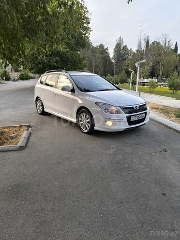 Hyundai i30 2008, 391,000 km - 2.0 l - Xaçmaz