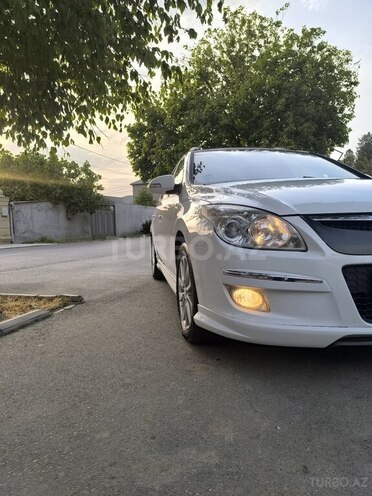 Hyundai i30 2008, 391,000 km - 2.0 l - Xaçmaz