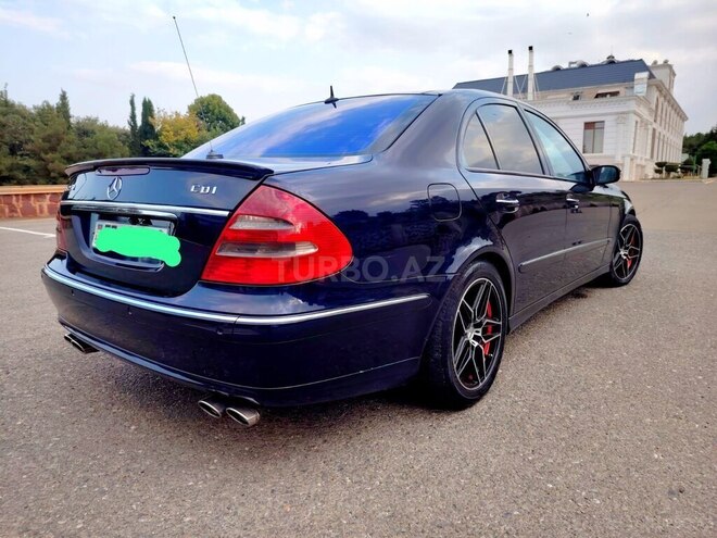 Mercedes E 270 2002, 340,000 km - 2.7 л - Füzuli
