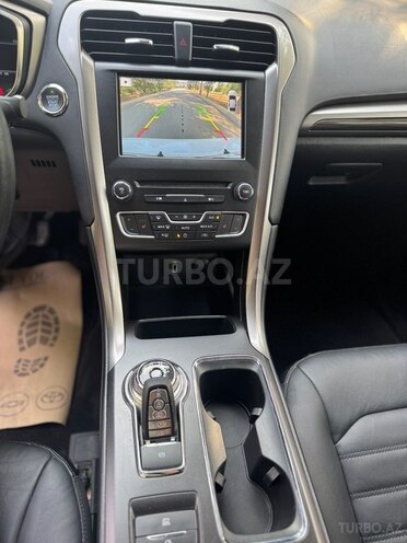 Ford Fusion (North America) 2017, 111,000 km - 2.0 l - Gəncə