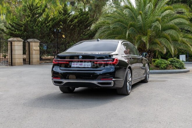 BMW 740 2020, 68,000 km - 3.0 l - Bakı