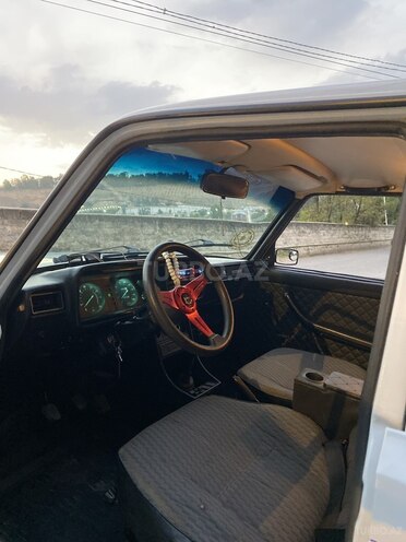 LADA (VAZ) 2107 2005, 54,000 km - 1.6 l - Quba