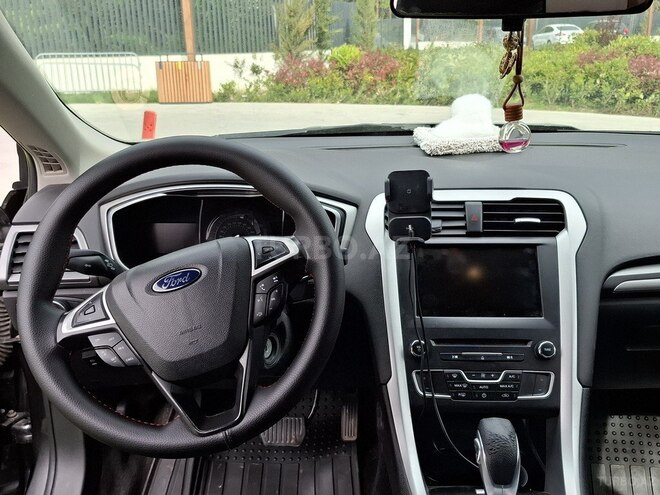Ford Fusion (North America) 2015, 280,000 km - 1.5 l - Bakı