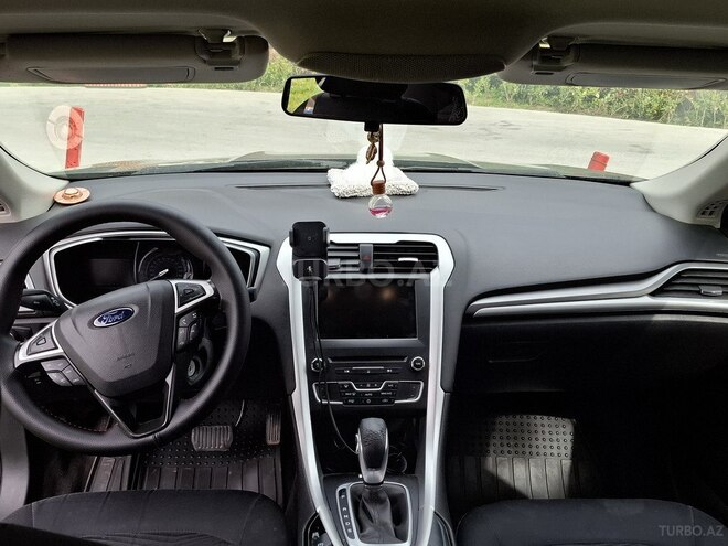 Ford Fusion (North America) 2015, 280,000 km - 1.5 l - Bakı