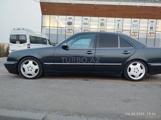 Mercedes E 200 2000, 287,810 km - 2.0 l - Bakı