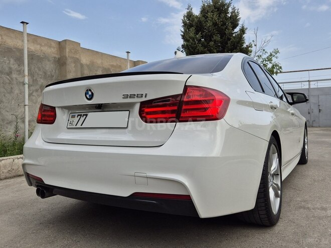 BMW 328 2014, 111,000 km - 2.0 l - Bakı
