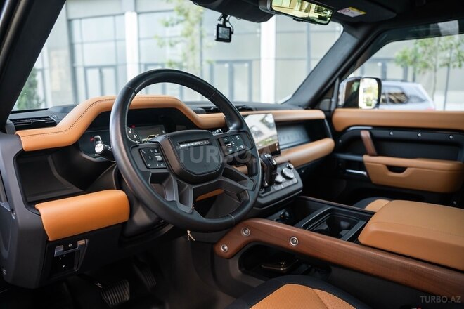Land Rover Defender 2024, 35,700 km - 2.0 l - Bakı