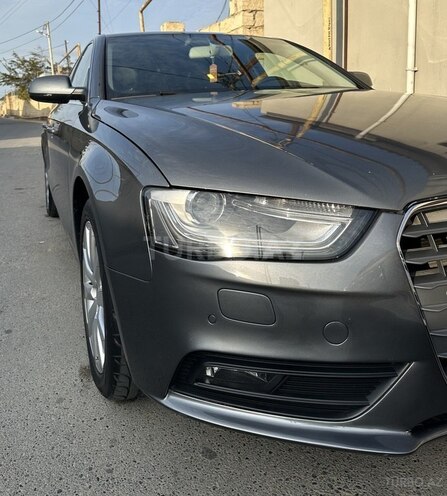Audi A4 2014, 170,000 km - 1.8 l - Bakı