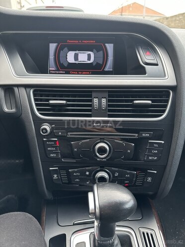 Audi A4 2014, 170,000 km - 1.8 l - Bakı
