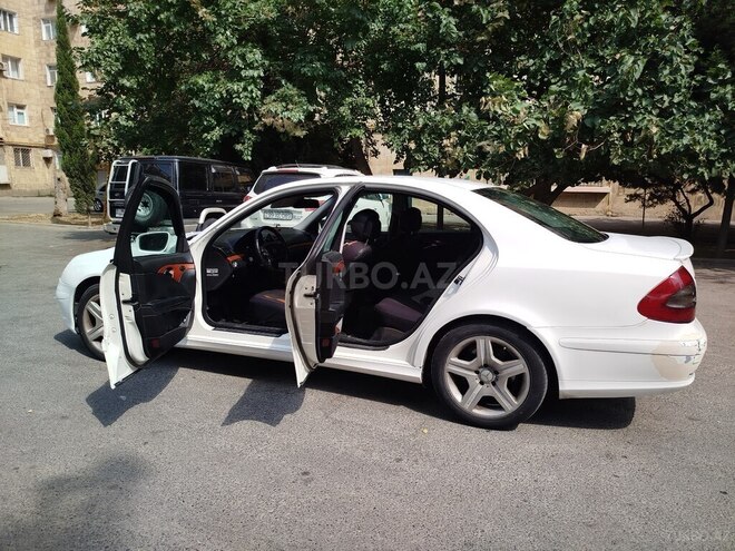 Mercedes E 220 2006, 410,000 km - 2.2 l - Bakı