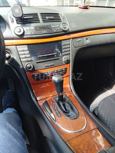 Mercedes E 220 2006, 410,000 km - 2.2 l - Bakı