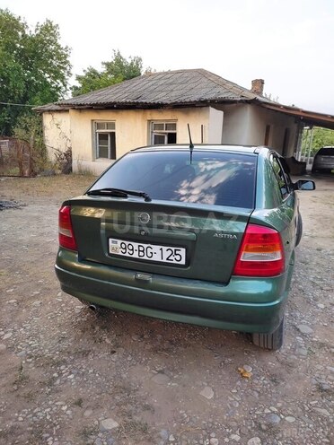 Opel Astra 1998, 425,347 km - 1.6 l - Şəki