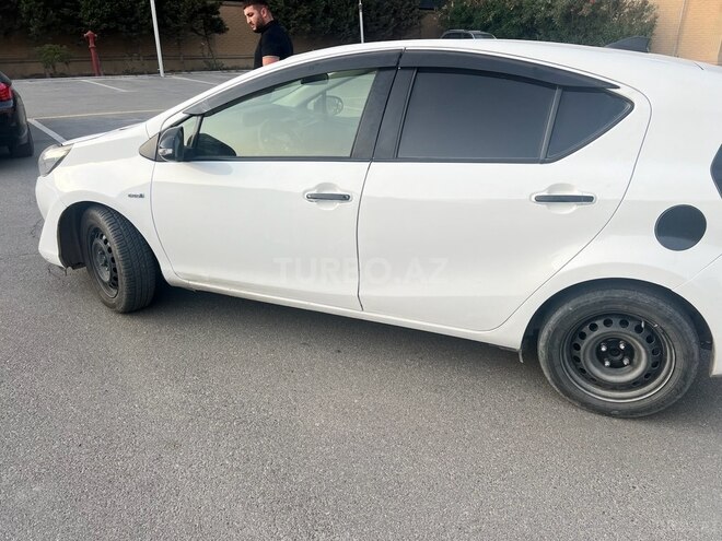 Toyota Aqua 2018, 148,000 km - 1.5 l - Bakı