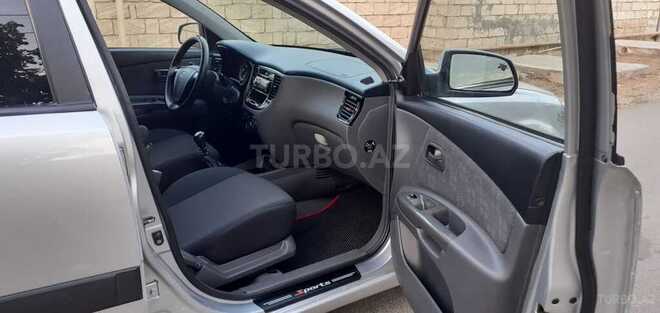 Kia Rio 2006, 370,000 km - 1.4 l - Biləsuvar
