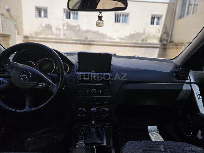 Mercedes C 220 d 2007, 300,750 km - 2.2 л - Bakı
