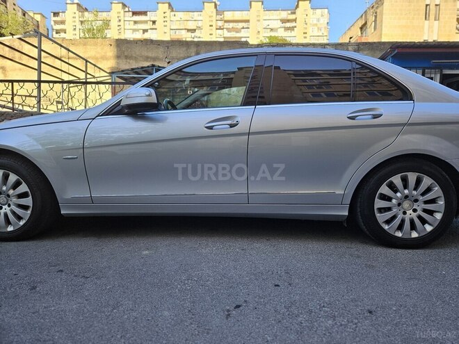 Mercedes C 220 d 2007, 300,750 km - 2.2 л - Bakı