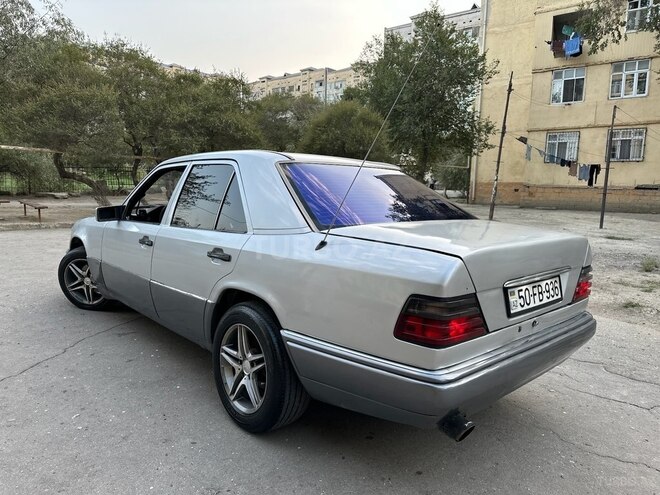 Mercedes E 200 d 1994, 269,450 km - 2.0 l - Bakı