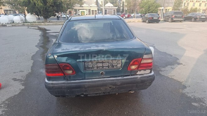 Mercedes E 290 1996, 123,465 km - 2.9 l - Gəncə