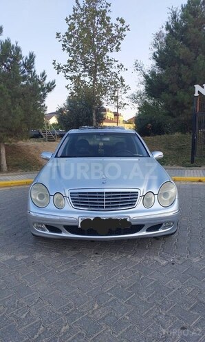 Mercedes E 240 2002, 317,520 km - 2.6 l - Bakı