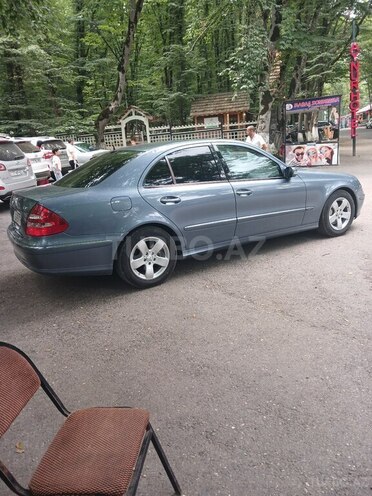 Mercedes E 220 2003, 423,562 km - 2.2 l - Quba
