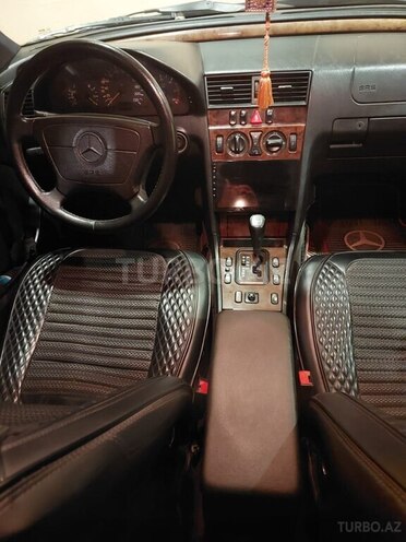Mercedes C 220 1998, 430,000 km - 2.2 l - Bakı