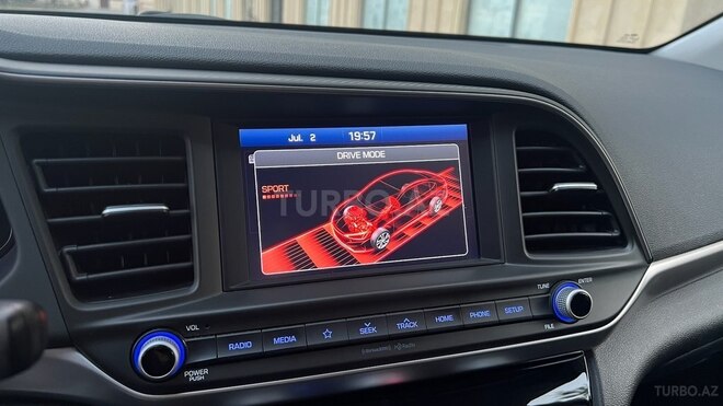 Hyundai Elantra 2019, 78,857 km - 2.0 l - Bakı